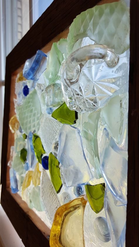 A Multi-Colored Life: Poor Man's Stain Glass Art aka Broken Glass Mosaic DIY Glass Bottle Mosaic, Window Mosaic Diy, Recycled Glass Mosaic, Shattered Glass Art Diy, Sea Glass Window Art Tutorial, Glass Mosaic Art Diy, Glass Mosaic Art Ideas, Glass Collage Art, Diy Glass Mosaic