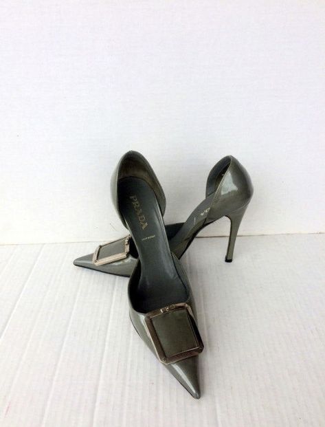 Silver High Heel Shoes, Timeless Shoes, Vintage Shoe, Designer Shoe, Italian Leather Shoes, Vintage Heels, 60s Vintage, Cute Heels, Swag Shoes