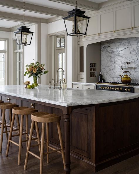 Two Timeless kitchens we designed emphasizing two architectural styles. ✌🏼Tudor & Southern Colonial. Both favorites 😊. When designing… | Instagram Steve Tiek Kitchen, Colonial Modern Interior, Contemporary Colonial Interiors, Steve Tiek, Colonial Style Kitchen, Modern Colonial Interior Design, Modern Colonial Style, Cooper Kitchen, Timeless Kitchens