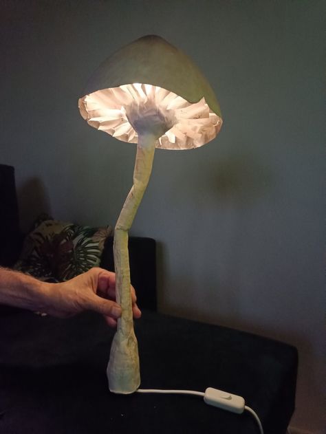 Mushroom lamp in progress. Made of paper pulp. A great element of interior design. Etsy Diy, Rope Shelves, Diy Christmas Decorations, Magical Garden, Handmade Lamps, Unique Tables, Light Sculpture, Mushroom Lamp, Pretty Lights