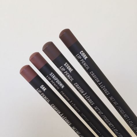 mac lip liners\\ #lipliners #darkcolours #mac #liplook #makeup Mac Lip, Lipstick Pencil, Lip Liners, Facepaint, Makeup Obsession, Mac Makeup, Kiss Makeup, Makeup Goals, Lip Pencil