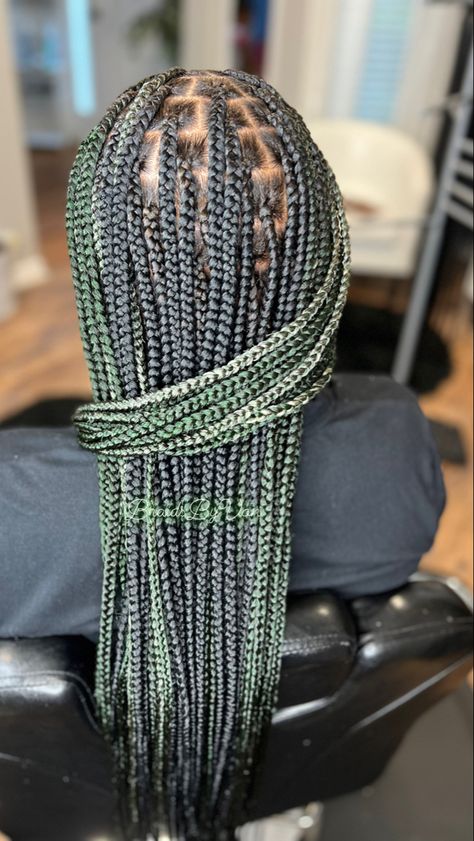 Follow my IG @braidssbyvon Green And Blonde Knotless Braids, Medium Size Knotless Braids, Green Knotless Braids, Green Knotless, Medium Size Knotless, Green Braids, Braids Colors, Protective Braids, Faux Locks