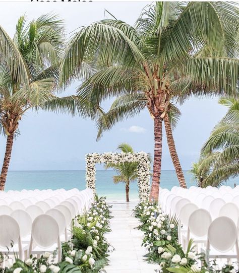 Tropical Wedding Aisle, Jamaica Wedding Venues, Beach Wedding Aisle, Dr Wedding, Island Style Wedding, Wedding Pictures Beach, Wedding Walkway, Beach Wedding Aisles, Small Beach Weddings