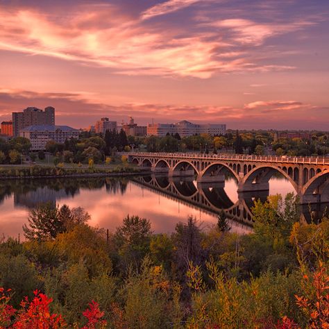 South Saskatchewan River, Saskatoon, Saskatchewan As daylight fades and the big red sky is reflected in the waters of the South Saskatchewan River, Saskatoon becomes home to one of the world’s most beautiful sunsets. The banks of the South Saskatchewan River offer great views at any time of day, though, with the city’s famed bridges forming the perfect backdrop. Even if your Instagram feed consists mostly of pictures of food, the banks of the South Saskatchewan River are a good choice: Saskatoon Auyuittuq National Park, Fogo Island Inn, Toronto Skyline, Bridge City, Saskatchewan Canada, Old Quebec, Okanagan Valley, Prince Edward Island, Rural Landscape