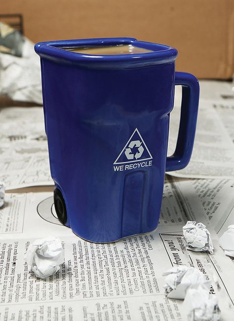 BigMouth Inc The Recycling Bin Mug #bin, #funny, #mug Coffe Mug Cake, Dumpster Diving, Mug Art, Random Ideas, Cool Mugs, Recycling Bins, Funny Coffee Mugs, Cups And Mugs, Brighten Your Day