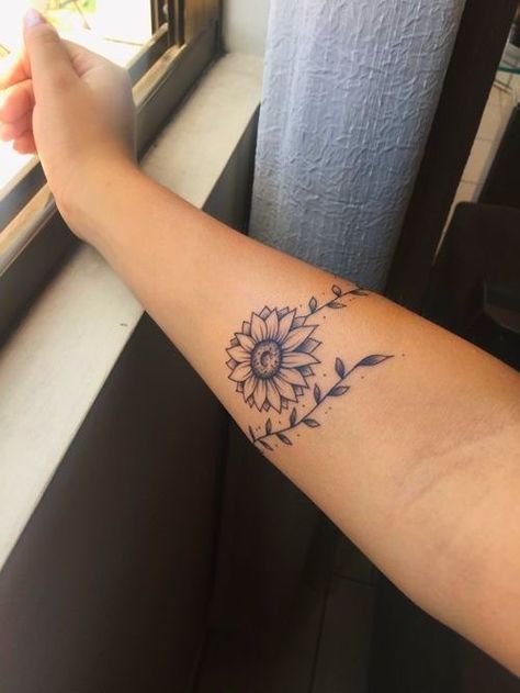 Tattoos Fish, Tattoos Sunflower, Tattoos Abstract, Charm Tattoo, Dragons Tattoo, Tattoos Black, Tattoos Arm, Circle Tattoos, Shape Tattoo