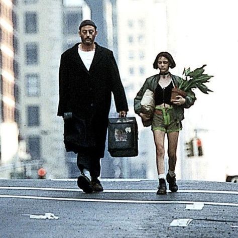 Mathilda Outfit, Leon The Professional Mathilda, Leon Matilda, Matilda Costume, The Professional Movie, Louise Brealey, Leon The Professional, Luc Besson, Teen Witch