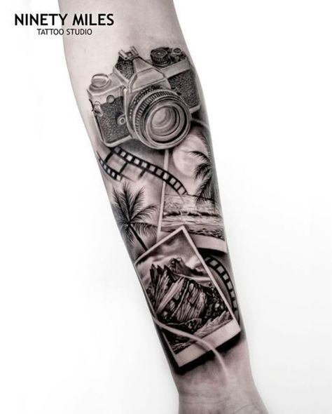 Travel Half Sleeve Tattoos For Women, Camera Tattoos For Men, Polaroid Tattoo Sleeve, Photography Tattoo Ideas Men, Camera Tattoo Design Photographers, Camera Tattoo Design Photography, Photographer Tattoos, Photographer Tattoo Ideas, Travel Tattoo Design