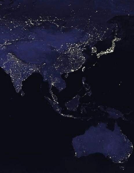 Asia and Australia Images Of Earth, Planet Earth From Space, Earth At Night, Earth View, Earth Pictures, Night Shot, Space Pictures, Amazing Images, Earth From Space