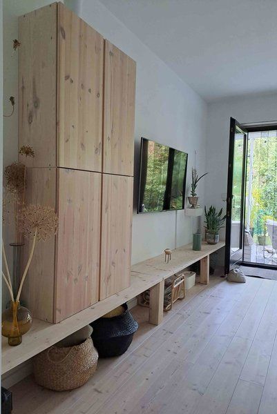 Ikea Ivar Cabinet, Ikea Inspiration, Mudroom Bench Seat, Mudroom Bench Plans, Wall Aesthetic, Ikea Ivar, Diy Mudroom Bench, Scandinavian Bedroom, Paint Wall