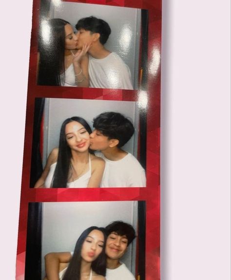 Photo Booth Boyfriend, Kissing Photo Booth, Photo Booth Ideas Poses Couples, Photo Booth With Boyfriend, Couple Photobooth Pose, Photo Booth Pictures Couple, Photo Booth Ideas Couple, Photo Booth Couple Pictures, Photobooth Ideas Couple