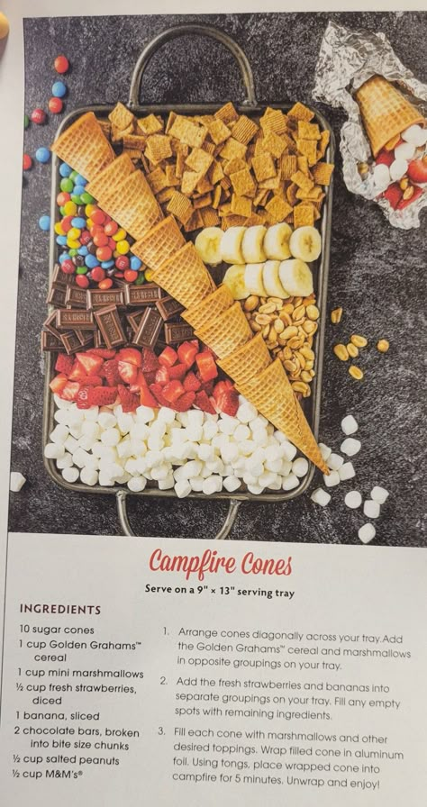 Campfire cones Campfire Charcuterie Board, Fire Pit Snacks, Camp Fire Cones, Fire Cooking Ideas, Camping Charcuterie Board, Patio Snacks, Camping Cabin Ideas, Campfire Food Ideas, Campfire Decor