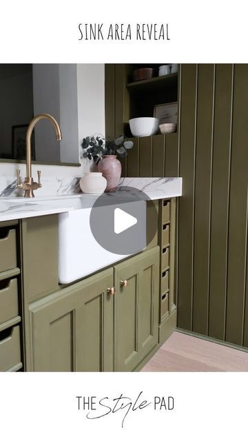 The Style Pad on Instagram: "So, here's the butler sink we saved from our neighbour's rubbish pile, and some units we bought for £50 on Facebook marketplace!

Completed with a coat of paint from @coatpaints (pr), the most beautiful tap from @appliancehouse & @interiorsbyabode (pr), some fine hardware from @yesterhome (pr) and a marble effect splashback from @savoytimber 🌿🖌️
.
.
.
.
#modernhome #traditionalinterior #myhomecrush #neutralhomeedit #periodproperty #periodhome #loverenovate #ourthriftedspaces #recycle #reuse #moderntraditionalhome #myneutralhome #mycuratedaesthetic #kitchensink #butlersink #kitcheninspo #kitchendecor #traditionalkitchen #diykitchen #diy #homehack #modernkitchen" Modern Traditional Home, The Butler, Butler Sink, Thrift Flip, Facebook Marketplace, Kitchen On A Budget, Kitchen Reno, Traditional Interior, Traditional Kitchen