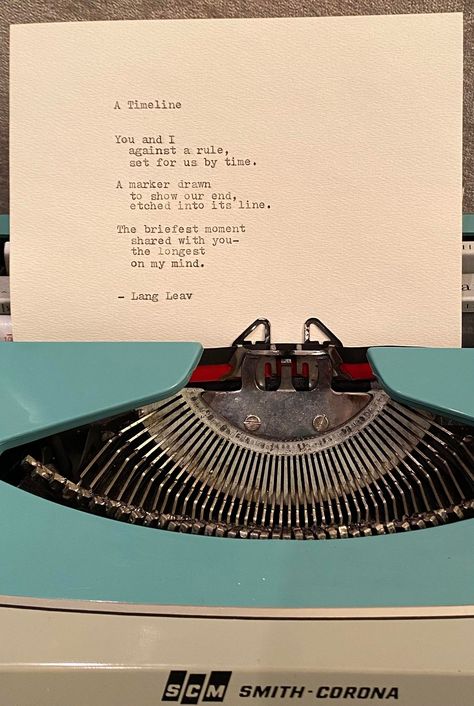 Hihi, Spread some love with a custom typewritten letter/note to a family member, friend, or lover! Perfect sentimental gift for anniversaries, fathers day or mothers day, Christmas or Valentines Day/ This is a Handmade letter, note or poem made to order by a hopeless romantic that has a fascination for typewriters. In the space above copy and paste the text you wish me to type, I will type it on my typewriter, fold it and mail it an envelope addressed to you or your recipient.   IMPORTANT TO NOT Jenny Green, Typewriter Fonts, Fonts Fancy, Old Fashioned Typewriter, Typewriter Letters, Handwritten Letter, Antique Typewriter, Secret Admirer, Typewriter Font