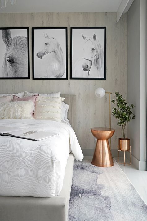 Modern Horse Theme Bedroom, Horse Inspired Bedroom, Equestrian Room Ideas Bedrooms, Equestrian Girls Bedroom, Girls Horse Bedroom Ideas, Girls Horse Bedroom, Bedroom Horse Theme, Horse Room Ideas, Horse Themed Room