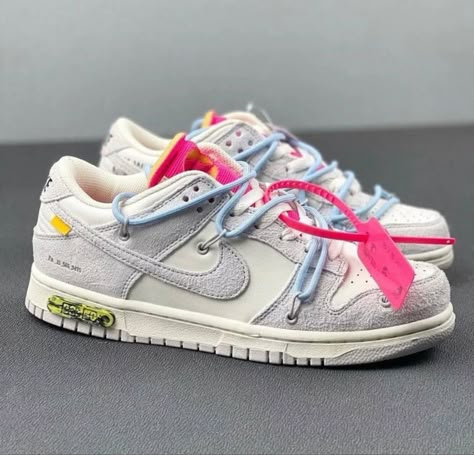 White Dunk Low, Dunk Low Off White, Moroccan Outfit, Nike Dunk Low Off White, Nike X Off White, Off White Dunk, 3000m, 5000m, Wishlist Shoes