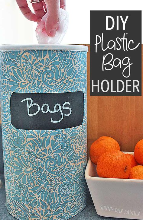 Easy DIY Plastic Bag Holder - upcycle a container you probably have at home into a cute plastic bag holder. Love this idea for organizing all those grocery bags! Diy Plastic Bag Holder, Storage Bags Diy, Grocery Bag Storage, Plastic Bag Storage, Plastic Bag Holder, Grocery Bag Holder, Plastic Bag Holders, Plastic Grocery Bags, Diy Holder