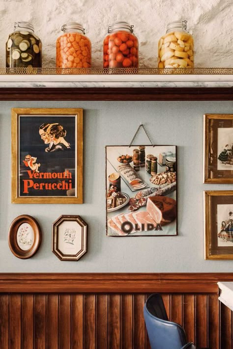 Italian Restaurant Interior, Italian Restaurant Decor, Italian Trattoria, Robert Venturi, Italian Bar, Hospitality Interior Design, Unique Interiors, Italian Cafe, Blue Dining Chair