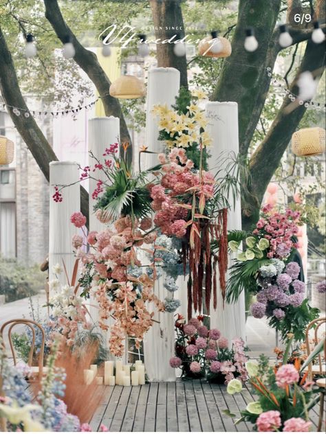 Asian Wedding Themes, Flower Arrangement Designs, Wedding Backdrop Design, Wedding Backdrop Decorations, Wedding Design Decoration, Engagement Decorations, Floral Backdrop, Floral Arrangements Wedding, Outdoor Wedding Decorations