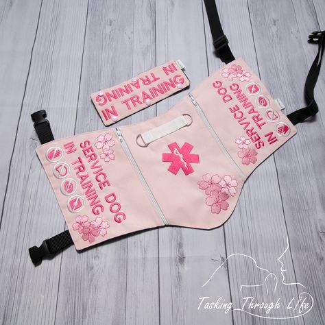 Dog Stuff Aesthetic, Diy Service Dog Gear, Pink Service Dog Gear, Puppy Things, Service Dogs Gear, Vest Patches, Service Dog Vests, Dog Vests, Assistance Dog