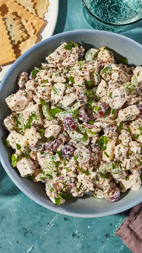 Waldorf Chicken Salad Kroger Chicken Salad Recipe, Chicken Waldorf Salad Recipe, Waldorf Chicken Salad Recipe, Popular Chicken Recipes, Creamy Chicken Salad, Favorite Chicken Recipes, Waldorf Chicken Salad, Brunch Easter, Breakfast Party Foods