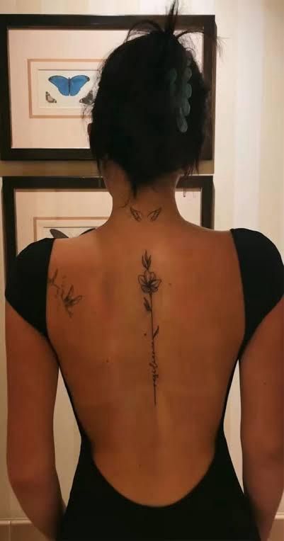 Divine Feminine Back Tattoo, Upper Spine Tattoo, Arm Tattoos For Women Sleeve, Upper Arm Tattoos For Women, Tattoos For Women Sleeve, Back Tattoo Women Spine, Classy Tattoos For Women, Feminine Back Tattoos, Small Back Tattoos