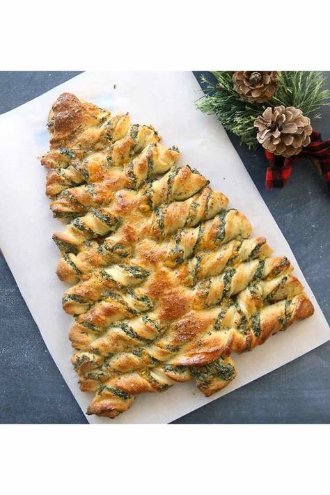 Skinnytaste Appetizers, Ordurves Appetizers, Skewered Appetizers, Scoops Appetizers, Spinach Dip Bread, Christmas Tree Spinach Dip Breadsticks, Fodmap Appetizers, Appetizer Halloween, Spinach Dip Breadsticks