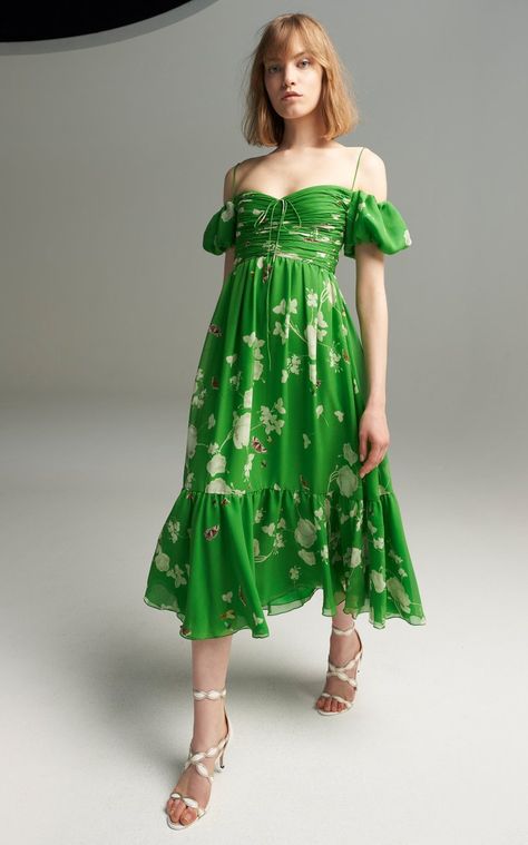 2022 Fashion Show, Resort Dress, Resort Wear Dresses, Brunch Fashion, Resort Dresses, Fancy Dress Design, 2022 Fashion, Silk Midi Dress, Giambattista Valli