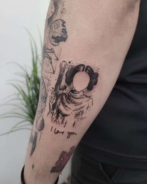 Reylo Tattoo, Star Wars Leia Tattoo, Padme Tattoo, Leia And R2d2 Tattoo, Tats Aesthetic, Delicate Star Wars Tattoo, Leia Organa Tattoo, Princess Leia Tattoo Minimalist, Princess Leia Lightsaber Tattoo