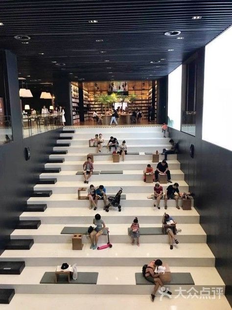 Stairs As Seating, Creative Stairs Architecture, Playful Stairs Architecture, Staircase Seating Design, Public Stairs Architecture, Library Auditorium, Stair Seating, Stairs Library, Urban Stairs