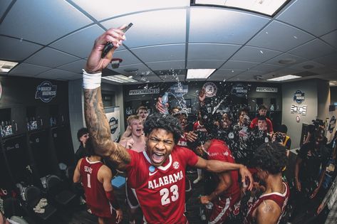 Alabama Men’s Basketball (@AlabamaMBB) / X Alabama Basketball, 175 Pounds, Crimson Tide Football, Wide Receiver, March Madness, Brand Board, Roll Tide, Personal Brand, Alabama Crimson