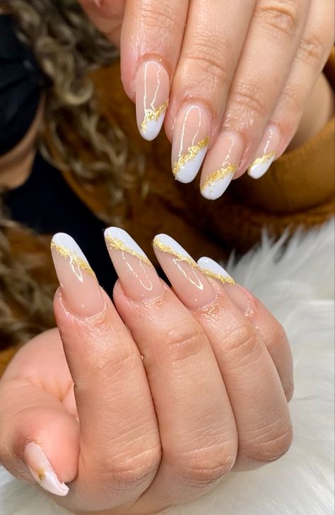 French Tip Foil Nails, Milky White Nails With Gold Tip, Gold Foil Nail Designs Almond, Almond Nails Designs Gold Flakes, Gold Flake Accent Nail, Gold Flakes Nail Art, Summer Nails Gold Flakes, French Nails With Gold Flakes, White And Gold Leaf Nails