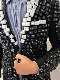 Anything But Clothes, Recycled Costumes, Trash Fashion, Like A Sir, Keyboard Keycaps, Recycled Dress, Creative Fashion Photography, Keyboard Keys, Fashion Illustration Sketches