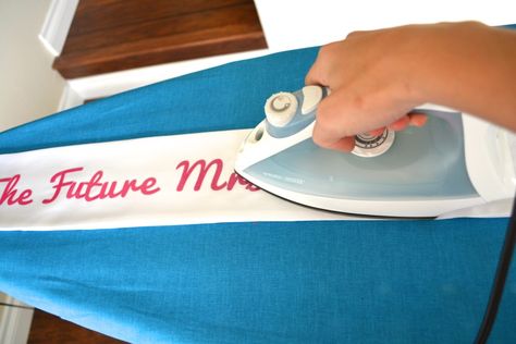 Bride To Be Sash Diy, How To Make Sashes Diy, How To Make A Sash, Diy Sash How To Make, Diy Bride Sash, Diy Sash, Bridal Shower Centerpieces Diy, Pageant Sashes, Bridal Shower Sash