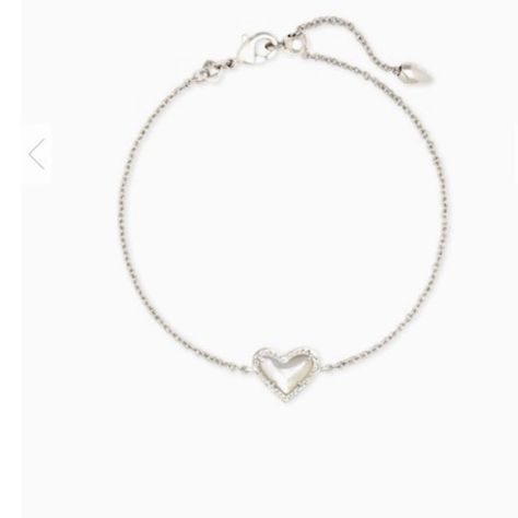 Nwt Kendra Scott Ari Silver Heart Chain Bracelet. 7.5 Length Kendra Scott Jewelry Silver, Heart Chain Bracelet, Kendra Scott Silver, Kendra Scott Bracelet, Brass Cuff Bracelet, Chain Heart, Bangle Bracelet Set, Heart Chain, Gold Bracelet Cuff