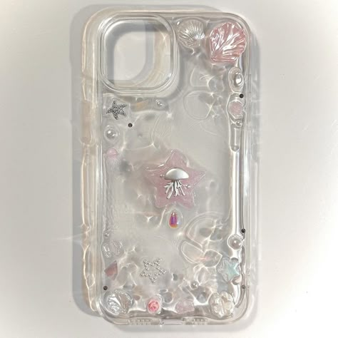 Kawaii Pink Phone Case, Phone Cases Pink, Resin Phone Case, Pink Jellyfish, Phone Case Inspo, Handmade Phone Case, Phone Case Ideas, Pretty Iphone Cases, Pretty Phone Cases