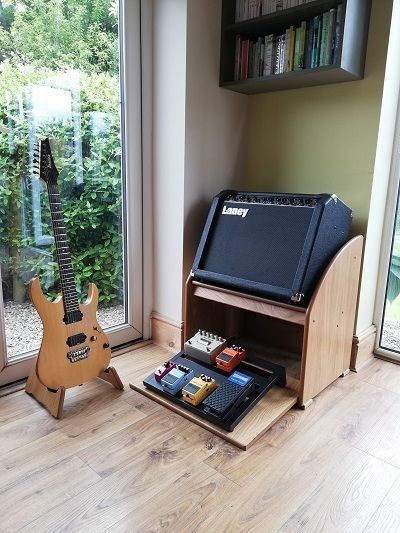 guitar room Guitar Storage Cabinet, Guitar Amp Stand, Music Furniture, Music Room Design, Amp Stand, Guitar Storage, Guitar Studio, Guitar Aesthetic, Home Music Rooms