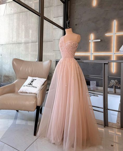 Peach Prom Dress, Matric Farewell Dresses, Peach Prom Dresses, Xv Dresses, Farewell Dresses, Gala Dress, Rent Dresses, Special Event Dresses, Peach Dress