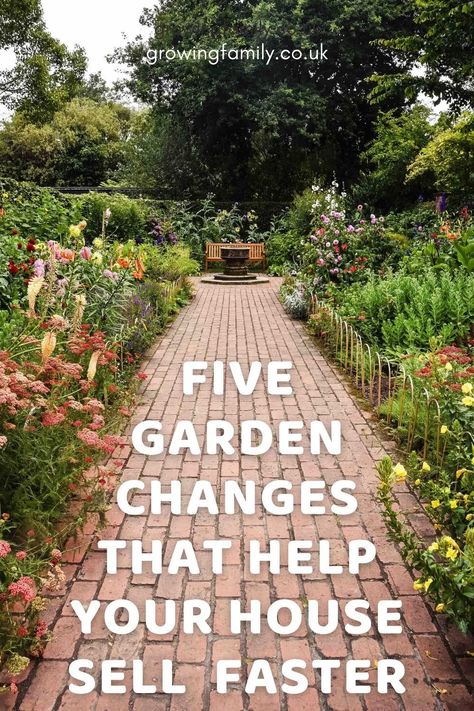 Making the most of your garden is a quick and easy way to help your house sell faster. These 5 simple changes will help you get that sale. #growingfamily Garden Preparation, Small Trees For Garden, Tropical Backyard Landscaping, Palm Trees Landscaping, Trees For Front Yard, Landscaping On A Hill, Small Front Yard Landscaping, Tropical Backyard, Smart Garden