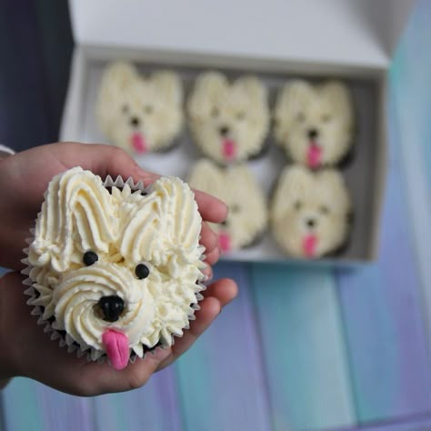 Cupcakes Decorated Like Dogs, Dog Cupcakes For Kids, Puppy Cupcakes For Kids, Corgi Cupcakes, Dog Cupcakes Decoration, Dog Themed Cupcakes, Dog Cake Design, Puppy Dog Cupcakes, Puppy Cupcakes