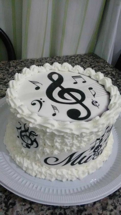 Music Birthday Cakes, Music Note Cake, Bolo Musical, Music Themed Cakes, Piano Cakes, Music Cakes, Music Cake, Birthday Cakes For Men, Crazy Cakes