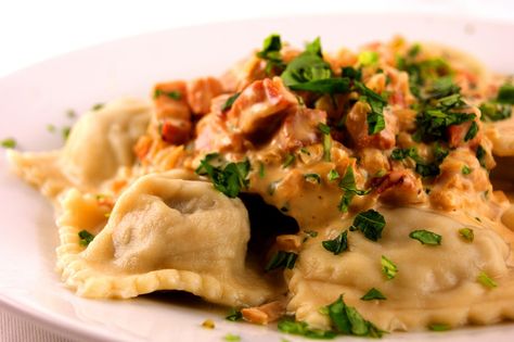 Ravioli Pasta Recipe, Pasta Homemade, Ravioli Filling, Mushroom Ravioli, Ravioli Pasta, Homemade Ravioli, Ravioli Recipe, Fodmap Friendly, Making Pasta