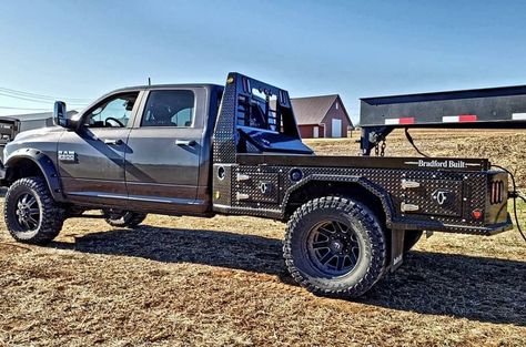 Dodge Dually Flatbed, Dodge Flat Bed Truck Ideas, Ram 5500 Flatbed, Dodge 3500 Dually Flatbed, Ram 3500 Dually Flatbed, Custom Flatbed Truck Beds, Ram Flatbed, Dodge Flatbed, Flatbed Build