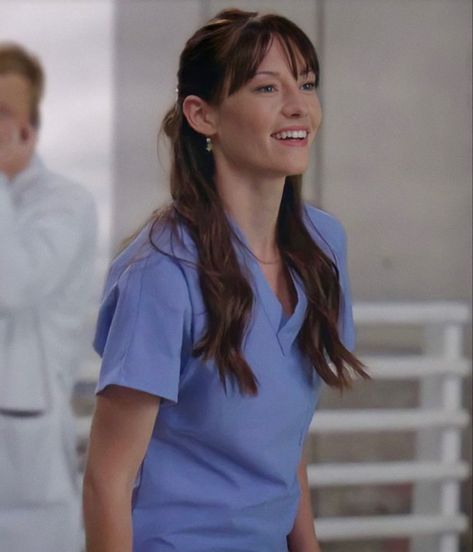 Lexi Greys Anatomy, Grey's Anatomy Doctors, Chyler Leigh, Greys Anatomy Characters, Lexie Grey, Meredith Grey, Gray Aesthetic, Spencer Reid, Grey's Anatomy