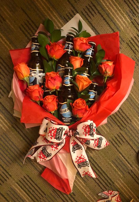 Bouquet Of Drinks, Beer Bottle Bouquet, Beer Flower Bouquet, Beer Bouquet For Him, Beer Flower, Beer Bouquet, Alcohol Bouquet, Alcohol Gift Baskets, Man Bouquet