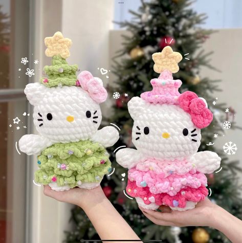 Hello Kitty Christmas Tree Pattern [Digital PDF] - Monua Stuff's Ko-fi Shop - Ko-fi ❤️ Where creators get support from fans through donations, memberships, shop sales and more! The original 'Buy Me a Coffee' Page. Crochet Christmas Hello Kitty, Crochet Hello Kitty And Friends, Hello Kitty Crochet Projects, Crochet Crismas Ideas, Hello Kitty Tree Christmas, Christmas Gifts Crochet Ideas, Christmas Crochet Gifts Free Patterns, Pink Christmas Crochet, Crochet Christmas Market