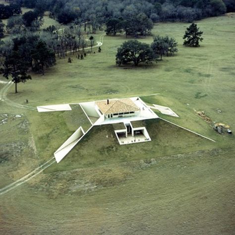 Hilltop House, Pyramid Roof, Earth Sheltered, Space Frame, Picnic Spot, House Drawing, Green Roof, Central Florida, Picnic Table