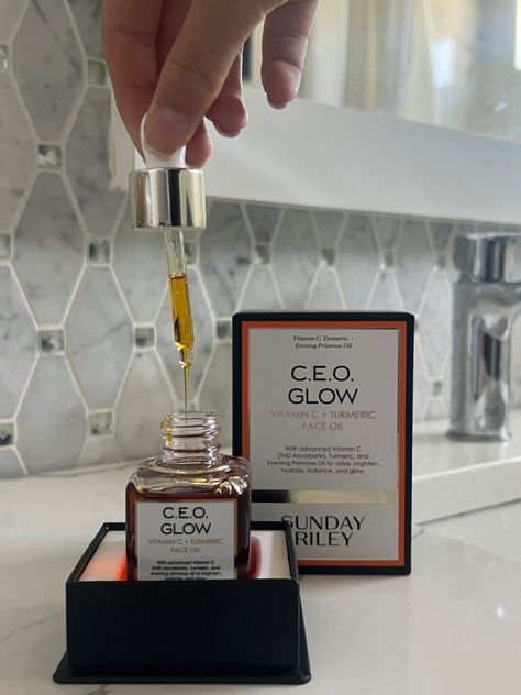 Sunday Riley C.E.O. Glow Vitamin C & Turmeric Face Oil, 0.5 Fl Oz : Beauty & Personal Care Ceo Glow, Sunday Riley Ceo, Turmeric Face, Glow Face, Skincare Inspiration, Sunday Riley, Cruelty Free Brands, Pumpkin Spice Season, Evening Primrose Oil