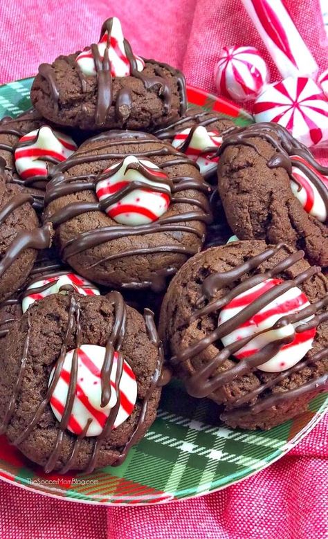 Chocolate Peppermint Thumbprint Cookies, Peppermint Thumbprint Cookies, Thumbprint Cookies Hershey Kiss, Peppermint Kiss Cookies, Candy Cane Kiss Cookies, Kiss Cookie, Kiss Cookie Recipe, Hershey Kiss Cookies, Chocolate Thumbprint Cookies