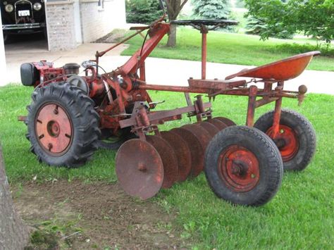 Wards Plow Trac Walk Behind Tractor, Garden Tractor Pulling, Garden Tractor Attachments, Homemade Go Kart, Homemade Tractor, Small Tractors, Lawn Tractors, Tractor Attachments, Old Tractor